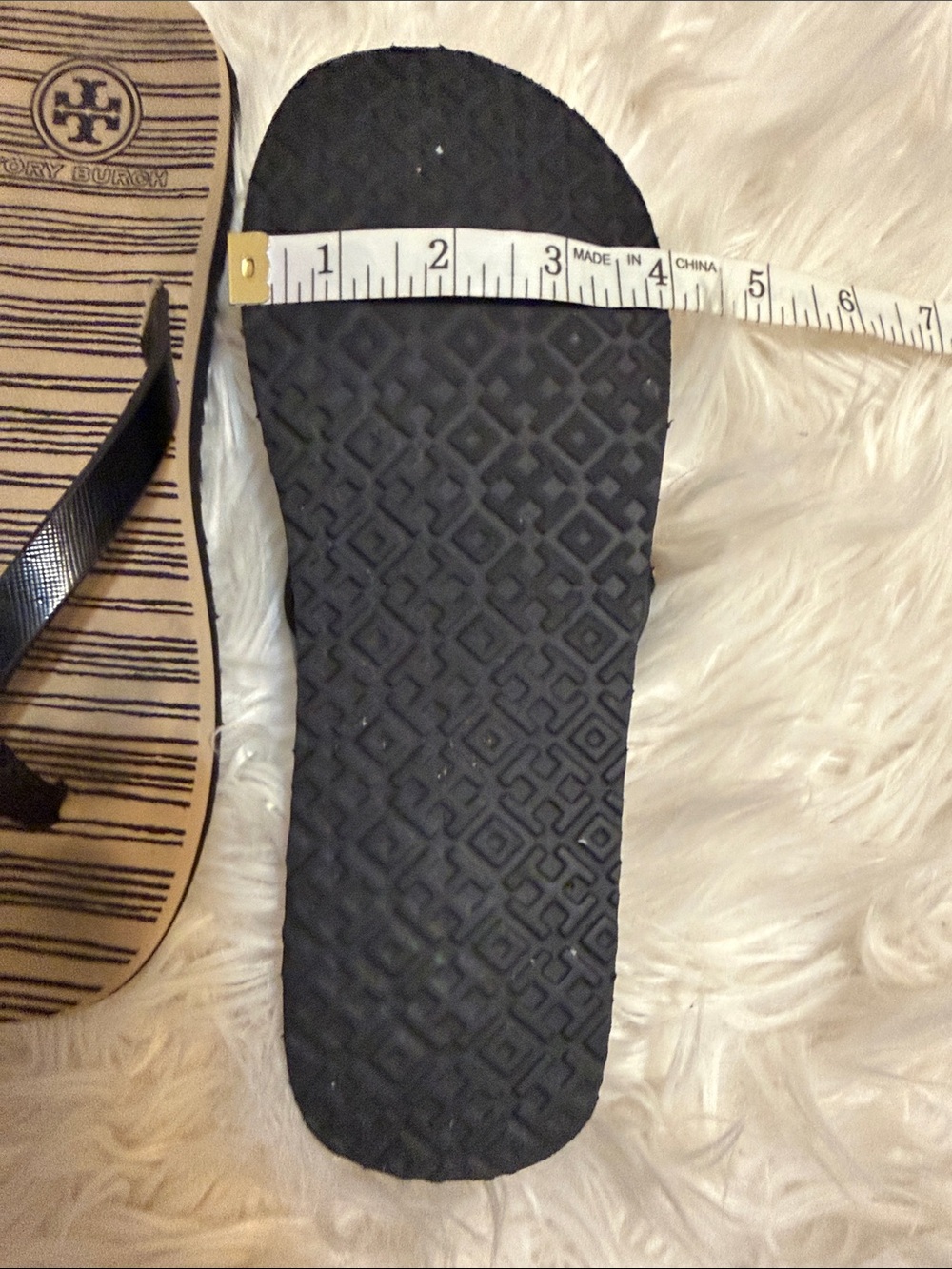 Tory Burch Black Striped Footbed Flip Flop Sandals with Gold Accents Sz 9 - Picture 11 of 14